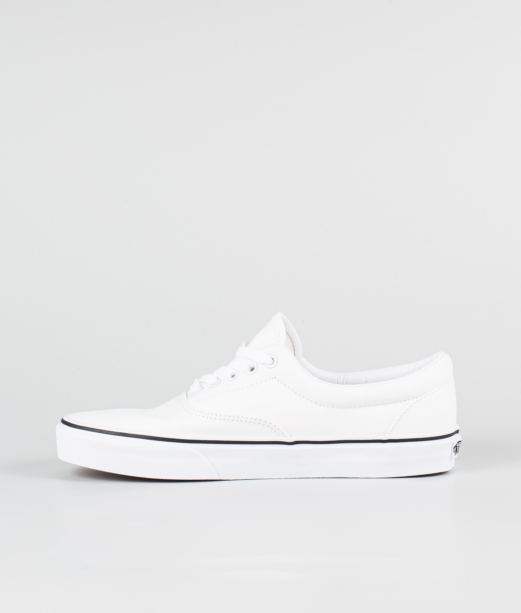 white vans era shoes