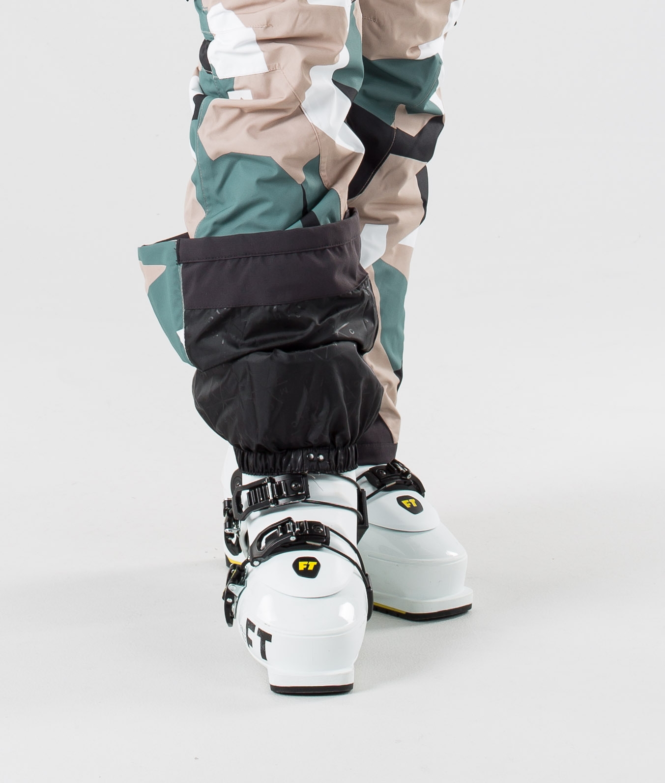 Camo womens sale ski pants