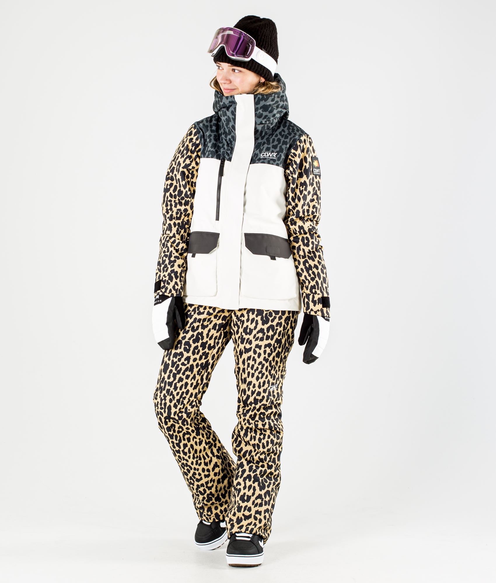 checkered snowboard jacket