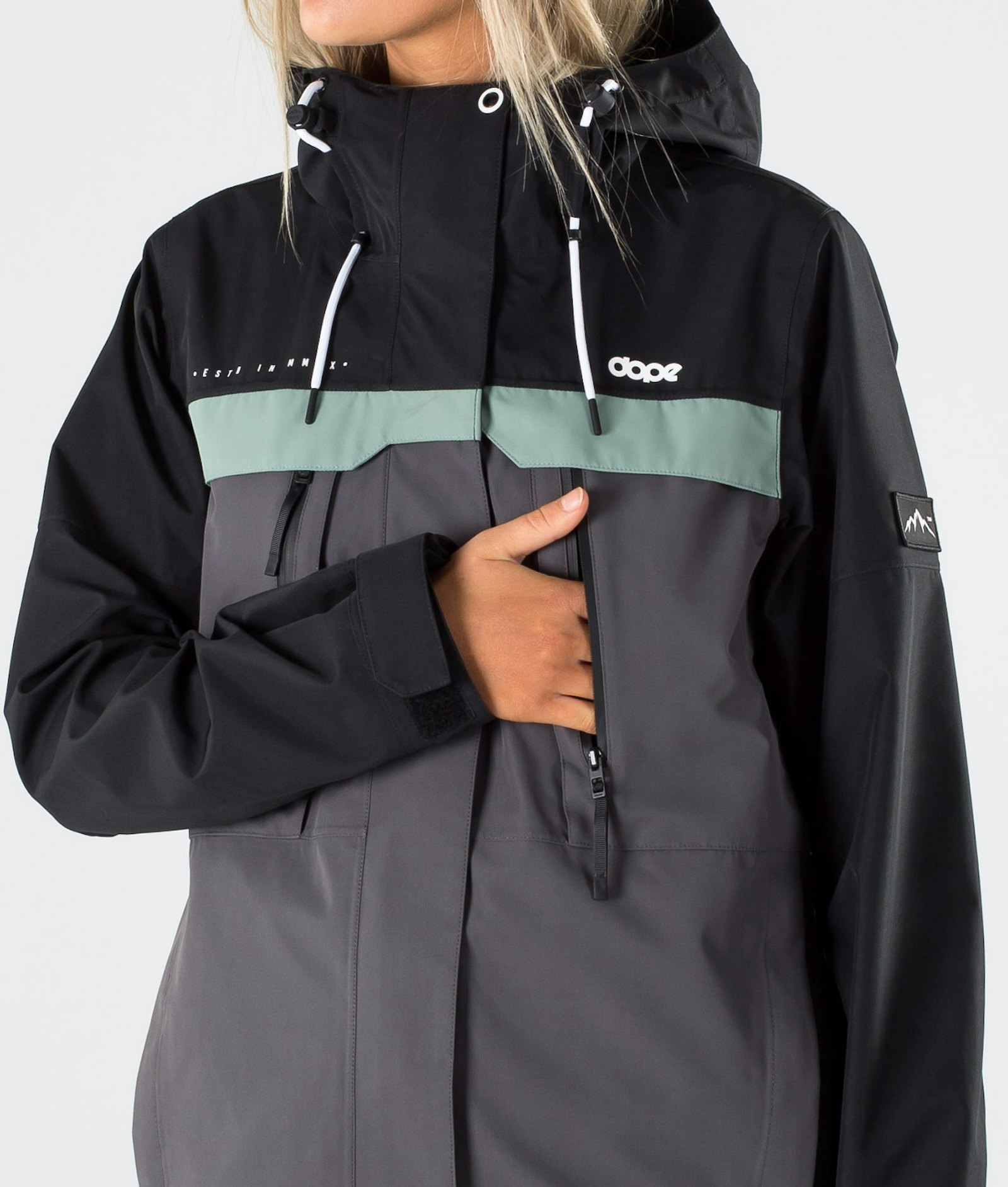 Trekker W 2020 Outdoor Jacket Women Black/Faded Green/Blackened Pearl, Image 6 of 10