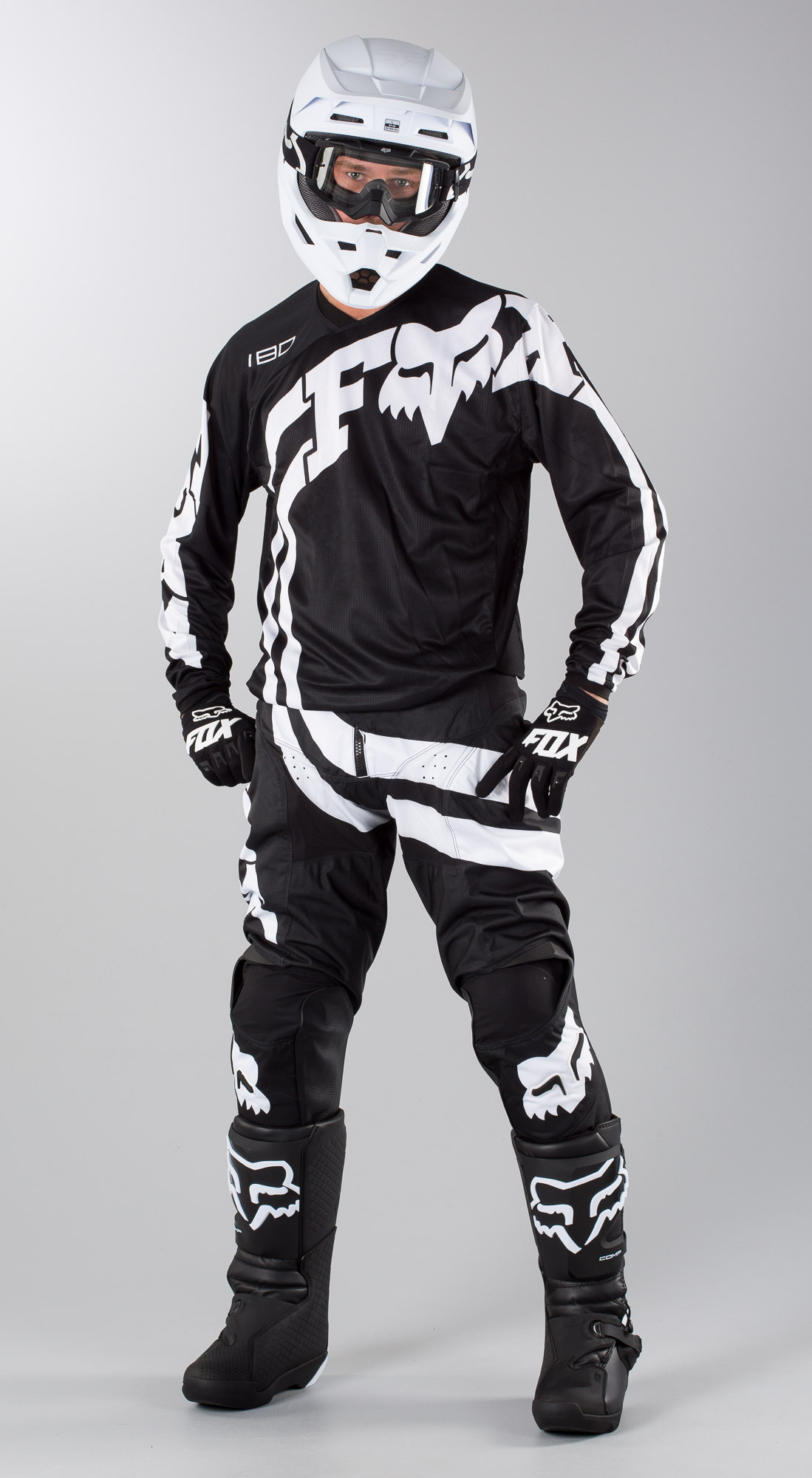 dc motocross gear