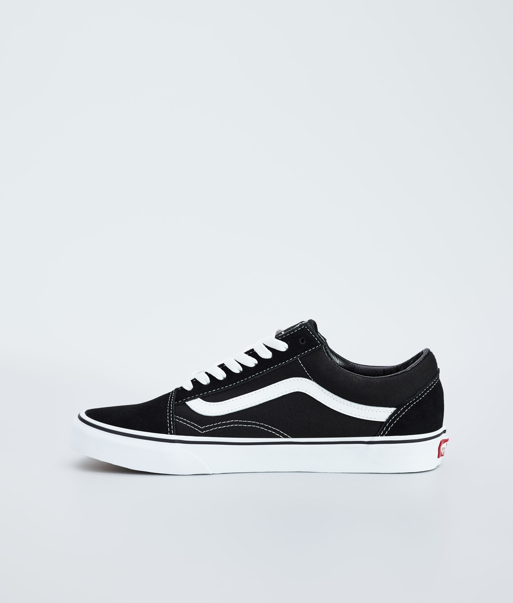 old school vans black white