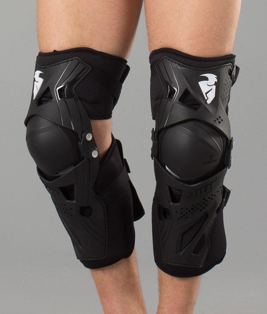 D1775_1.jpg?fit=max&q=70&dpr=1&usm=15&ch