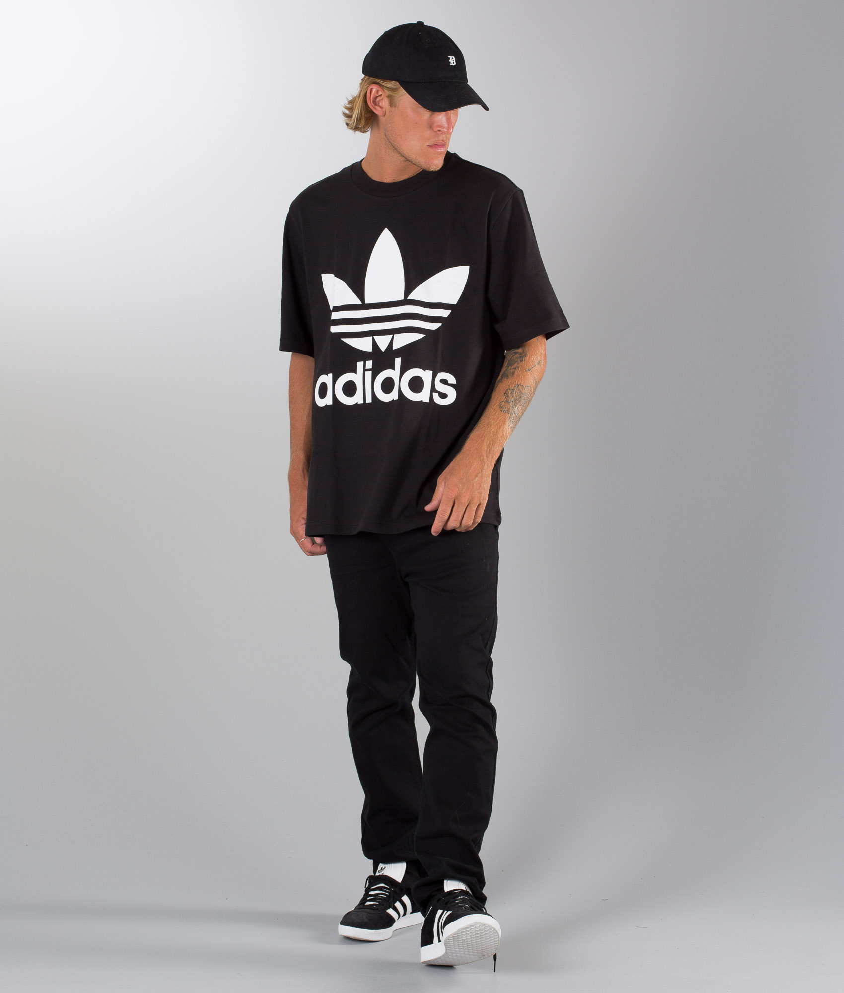 adidas original oversized t shirt