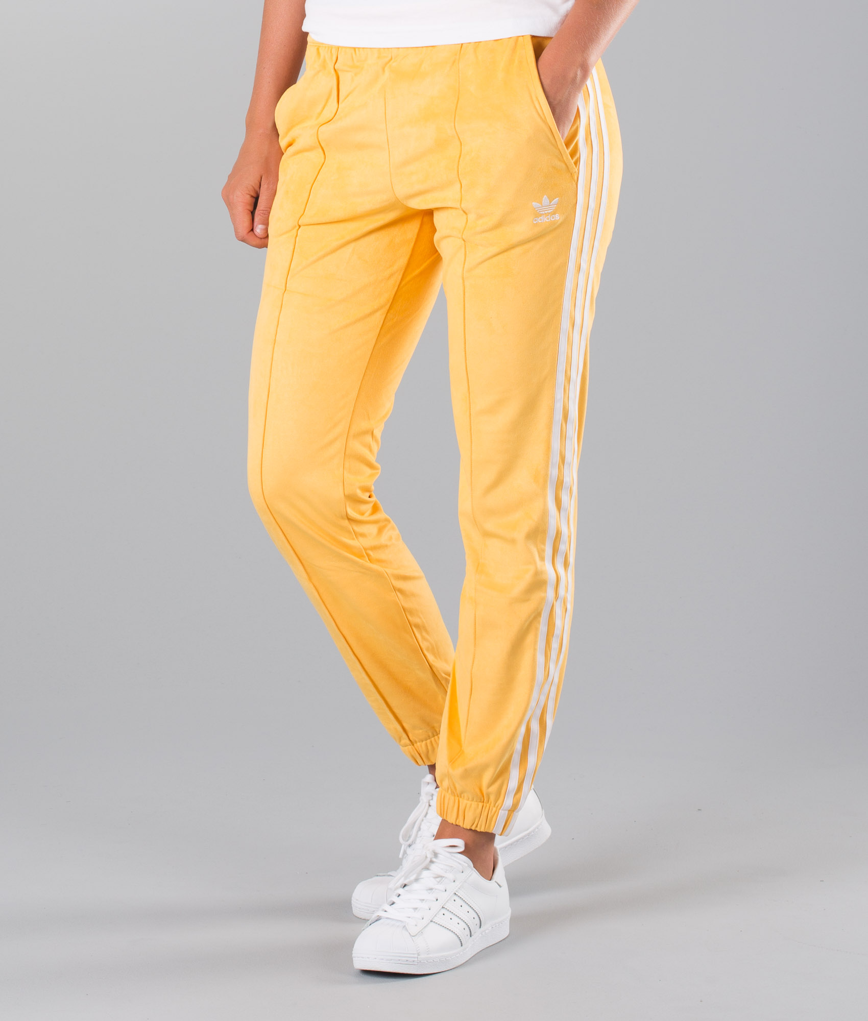 Green Adidas Tracksuit Pants Roblox Sale Off 62 - girls adidas track suit bottoms roblox