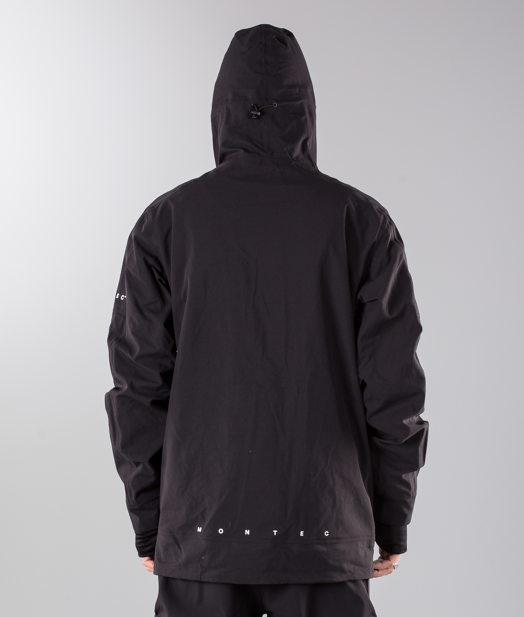 black pullover snowboard jacket
