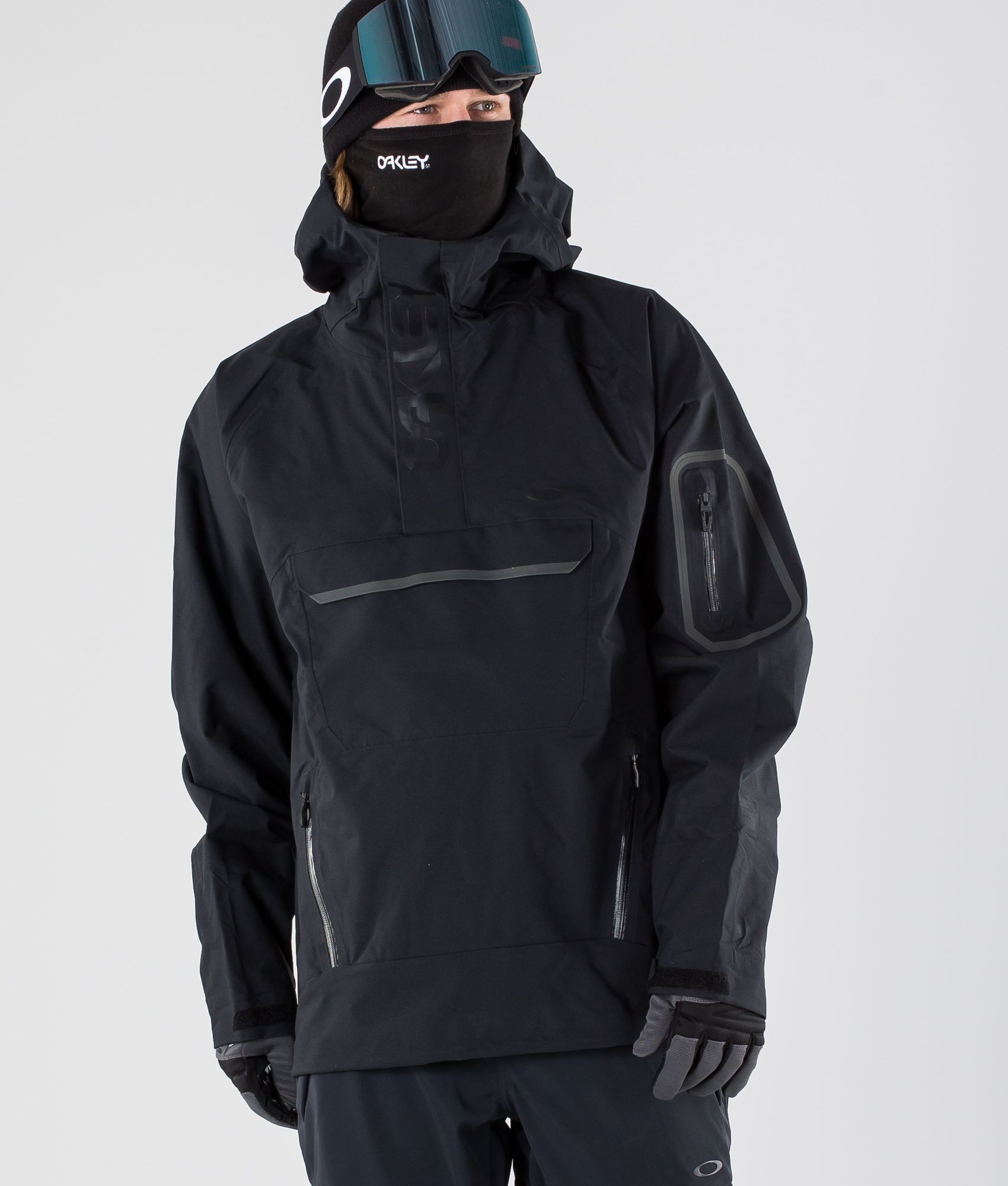 Oakley Snow Shell 10K/ 2L Anorak Snowboard Jacket Blackout - Ridestore.com