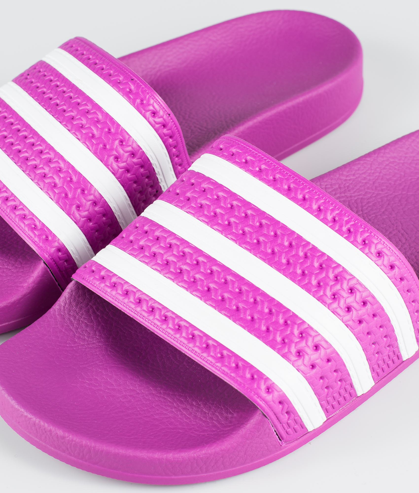 adidas adilette vivid pink