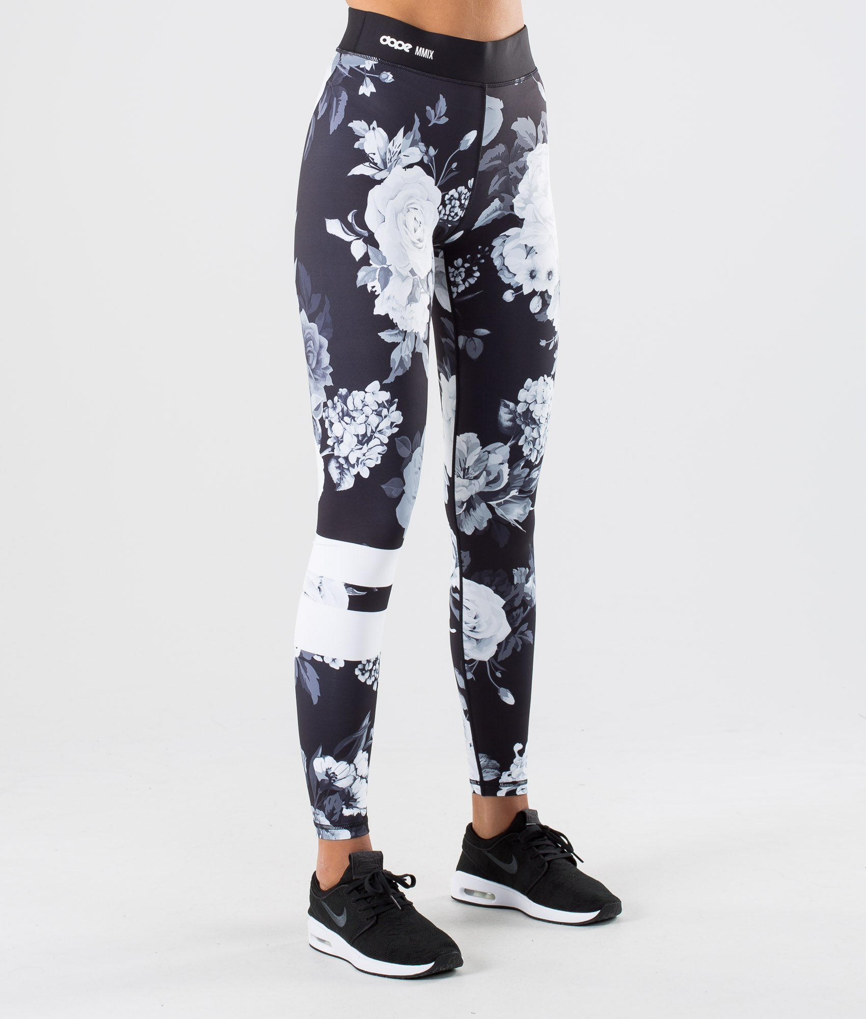 Sofie Schnoor Joanne leggings S211381 Black flower