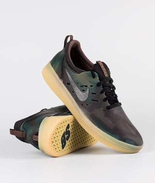 Nike Sb Nyjah Free Prm Shoes Multi Color Black Gum Light Brown