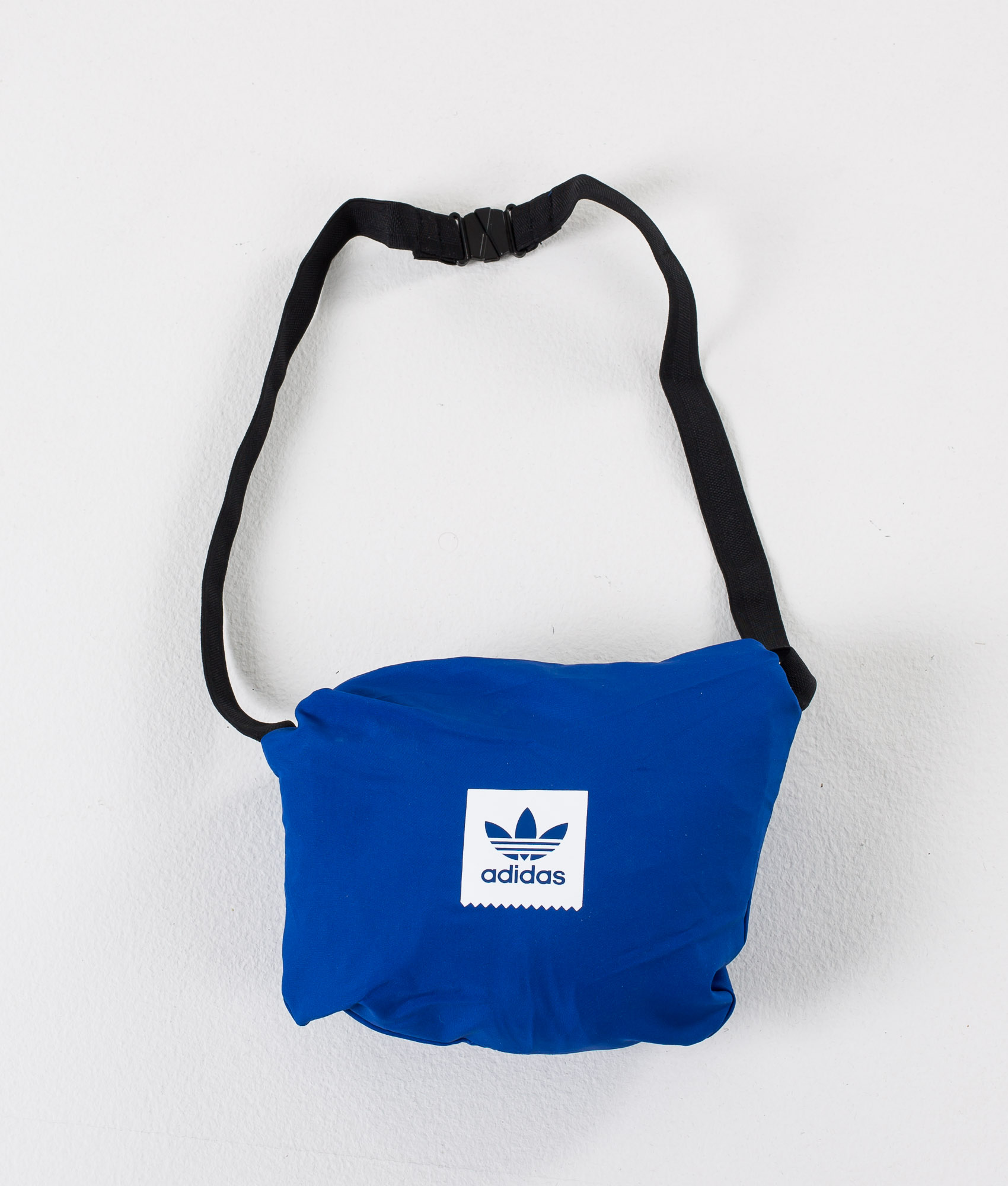 Adidas Skateboarding Hip Jacke Collegiate Royal Adidas Skateboarding Hip Jacke Collegiate Royal