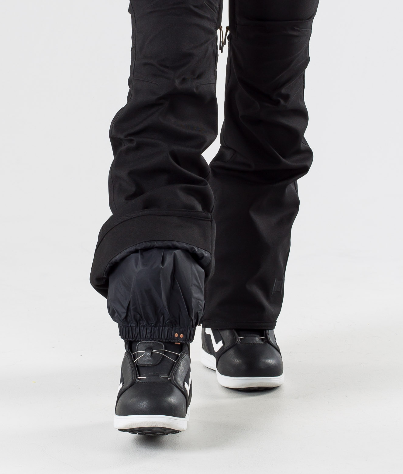 roots snow pants