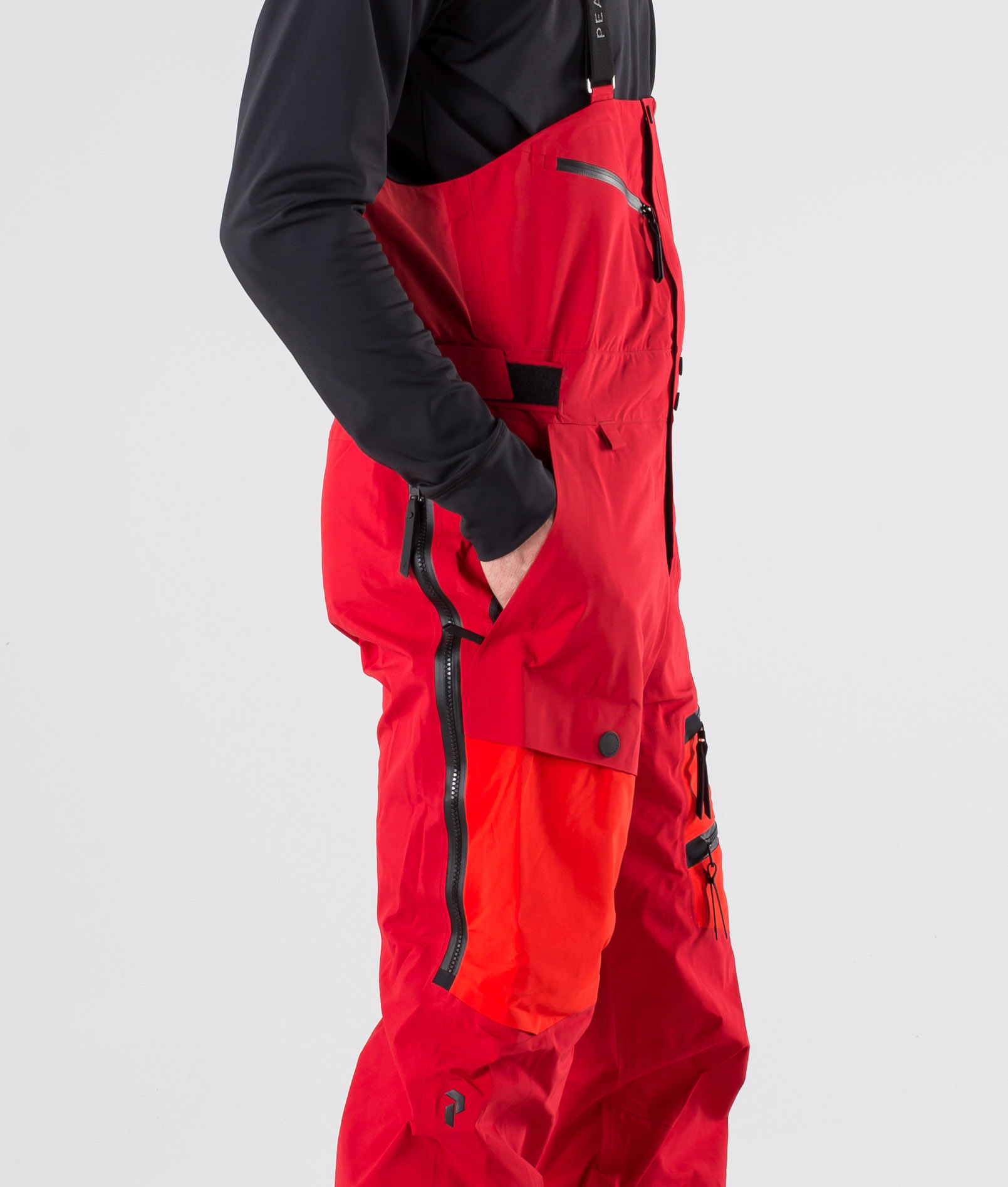 Peak Performance Vertical Snowboardbukse Dark Chilli Peak Performance Vertical Skijakke Dark Chilli Ridestore.no