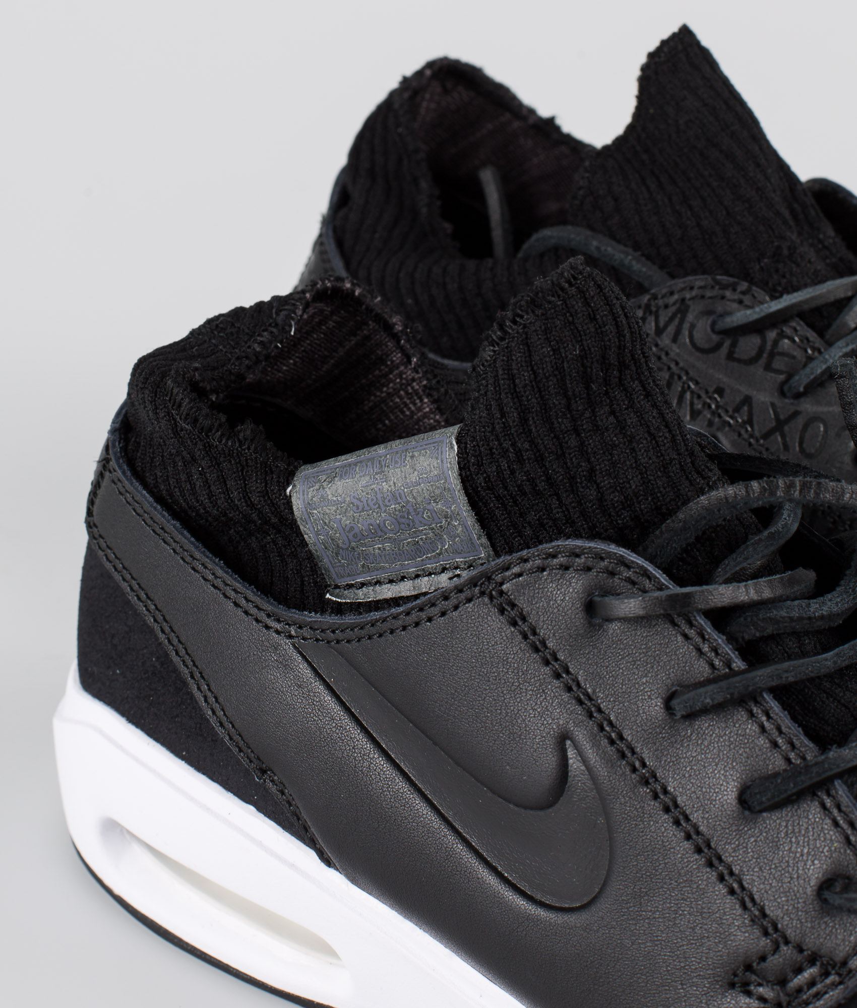 janoski max 2 premium