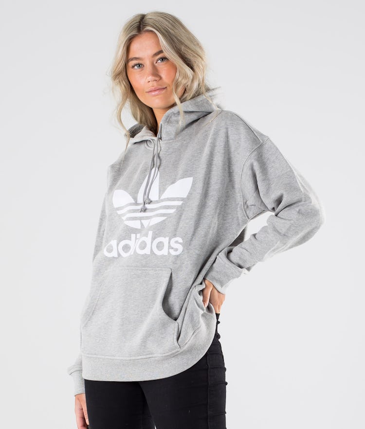 descanso Saca la aseguranza favorito Adidas Originals Trefoil Hoodie Sudadera con Capucha Mujer Medium Grey  Heather/White - Gris | Ridestore.com
