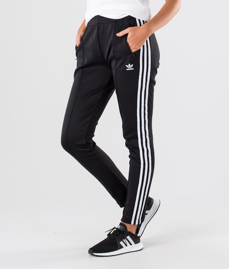 distorsionar Endulzar Floración Adidas Originals Ss Track Pants Byxa Dam Black/White - Svart | Ridestore.se