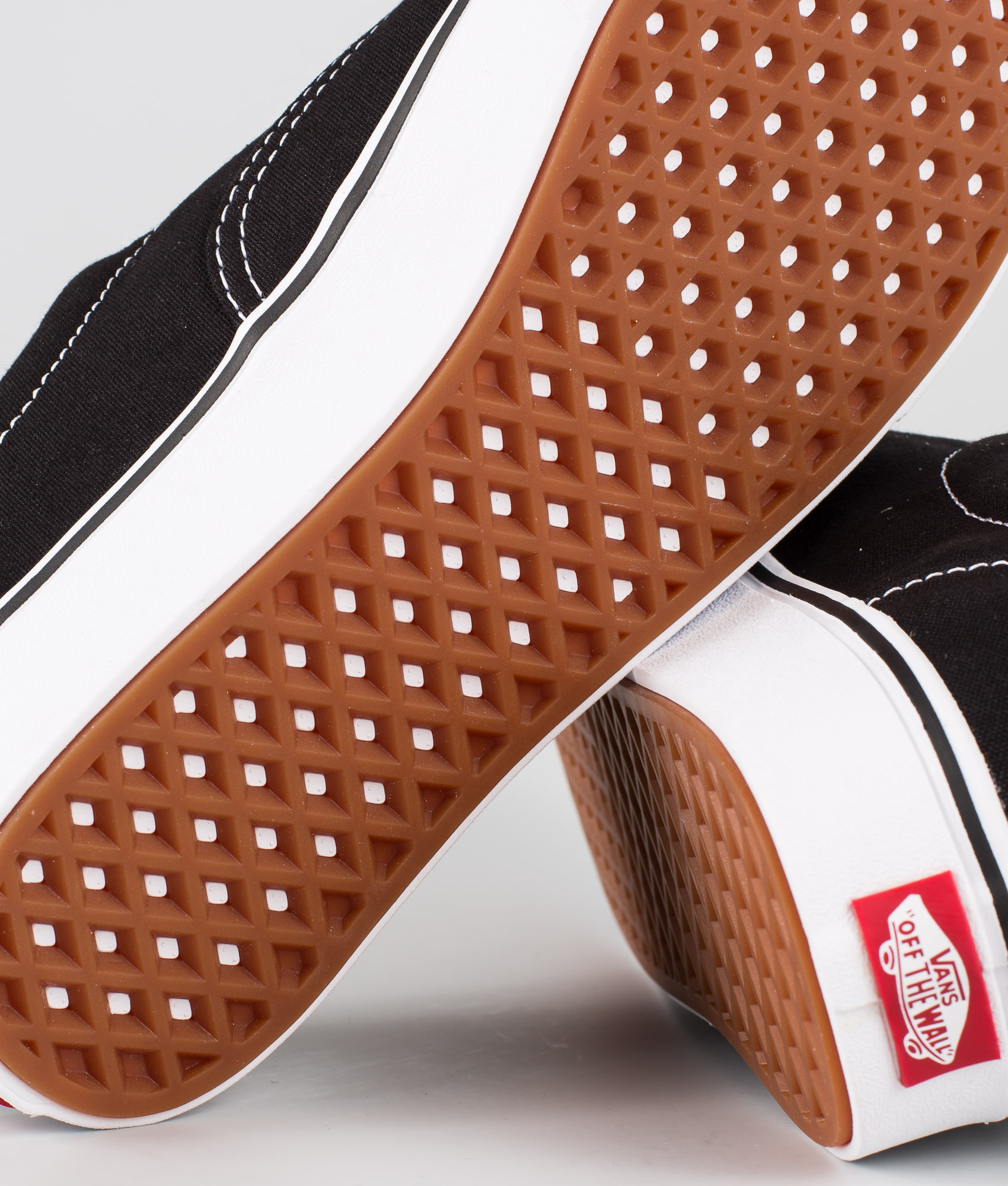 Vans ComfyCush Era Sko (Classic) BlackTrue White Ridestore.no Vans ComfyCush Era Sko (Classic) BlackTrue White Ridestore.no