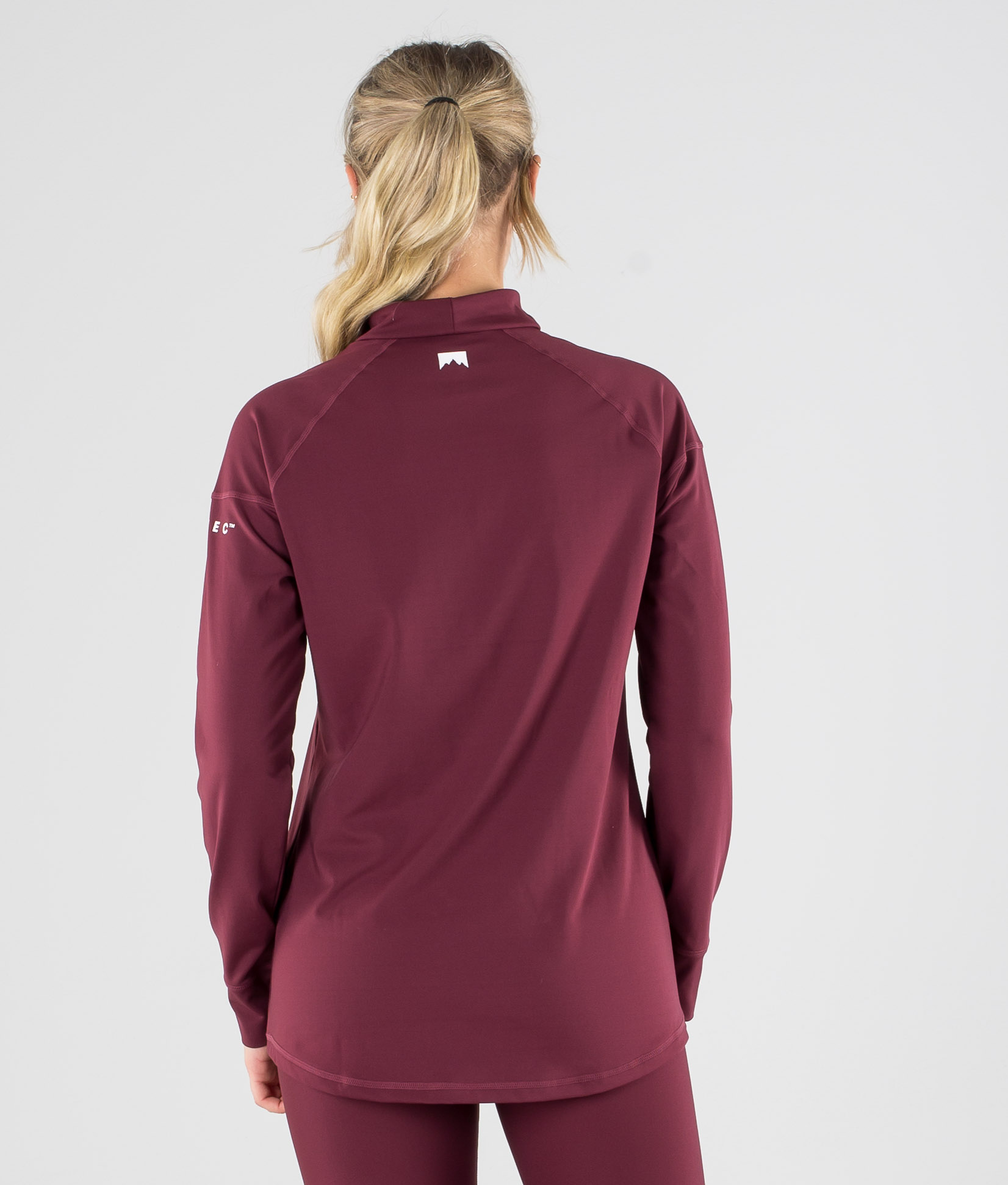 maroon base layer top