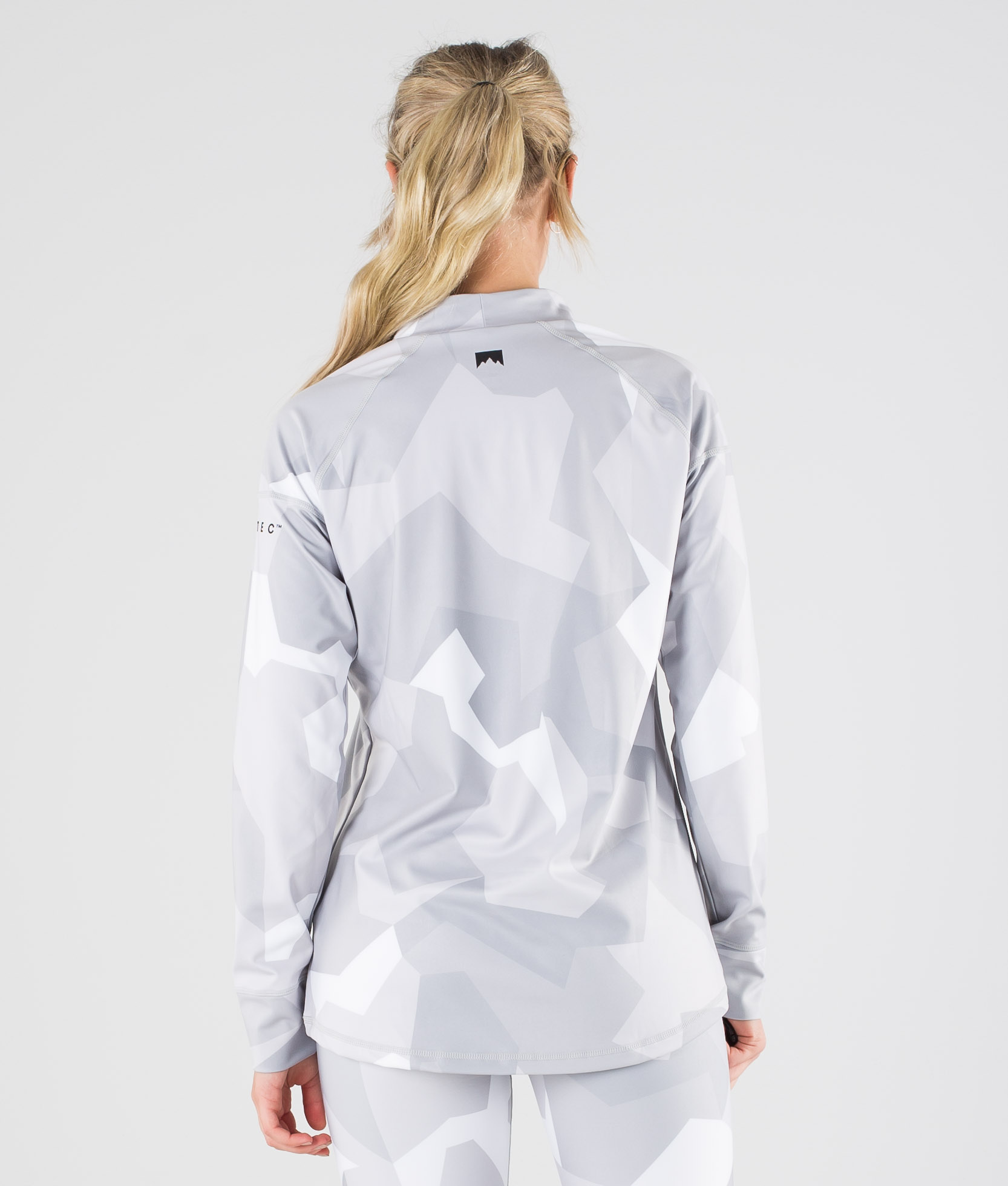 Under armour snow camo clearance jacket