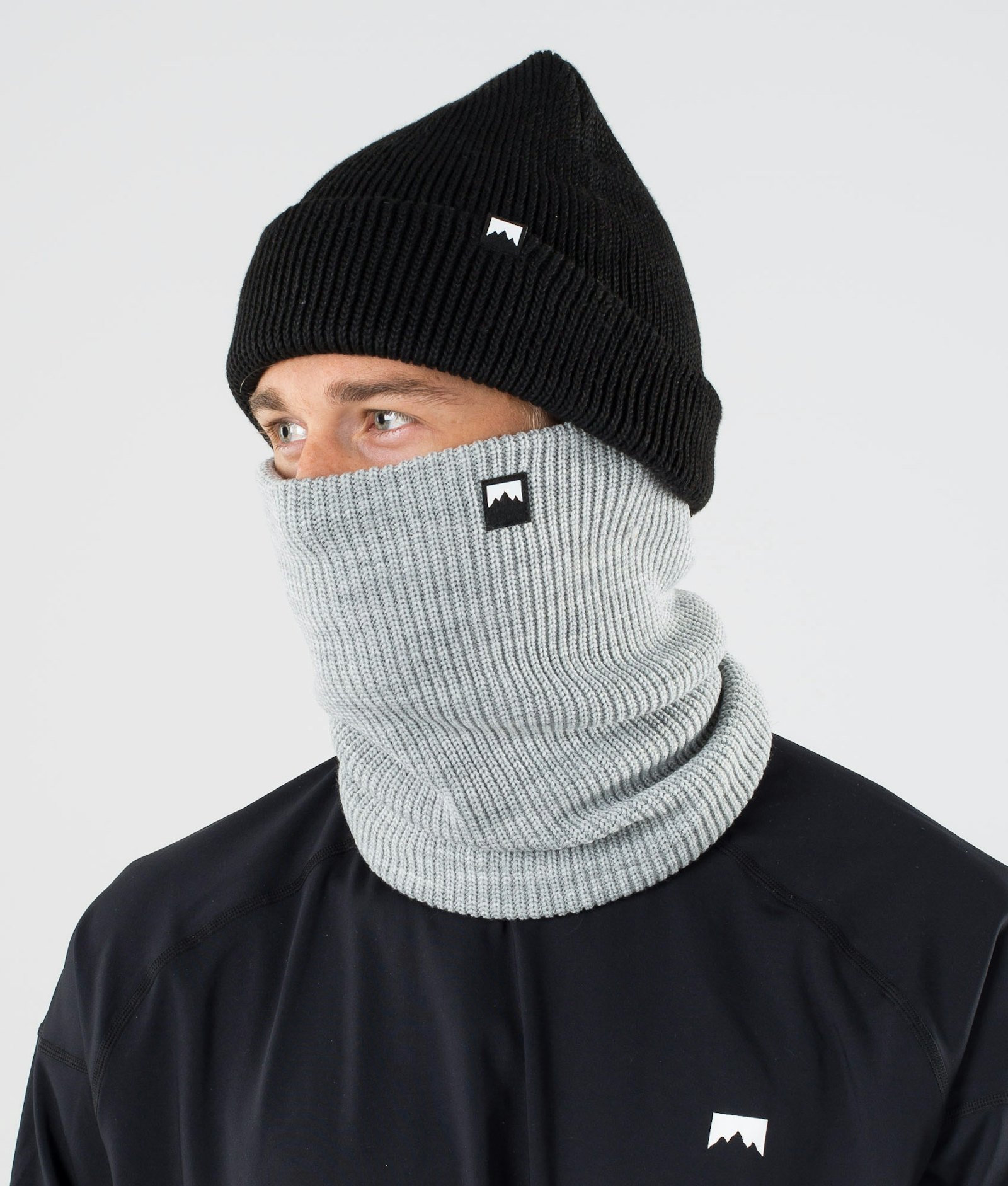 Montec Classic Knitted Facemask Grey Melange