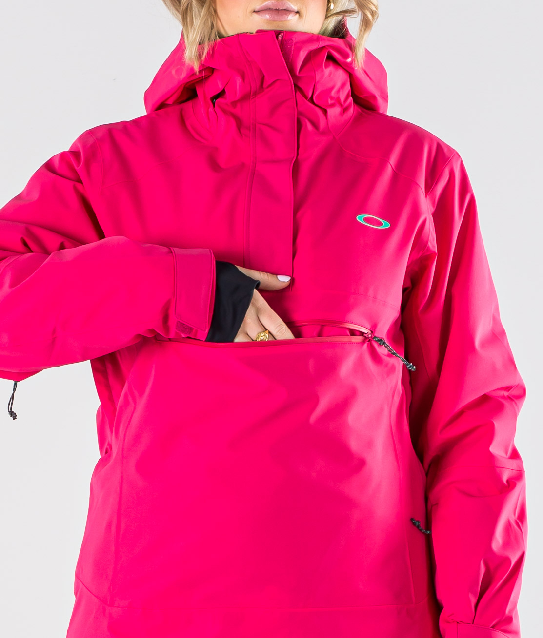 Oakley Iris Insulated Anorak Snowboardjacka Rubine Red Oakley Iris Insulated Anorak Snowboardjacka Rubine Red