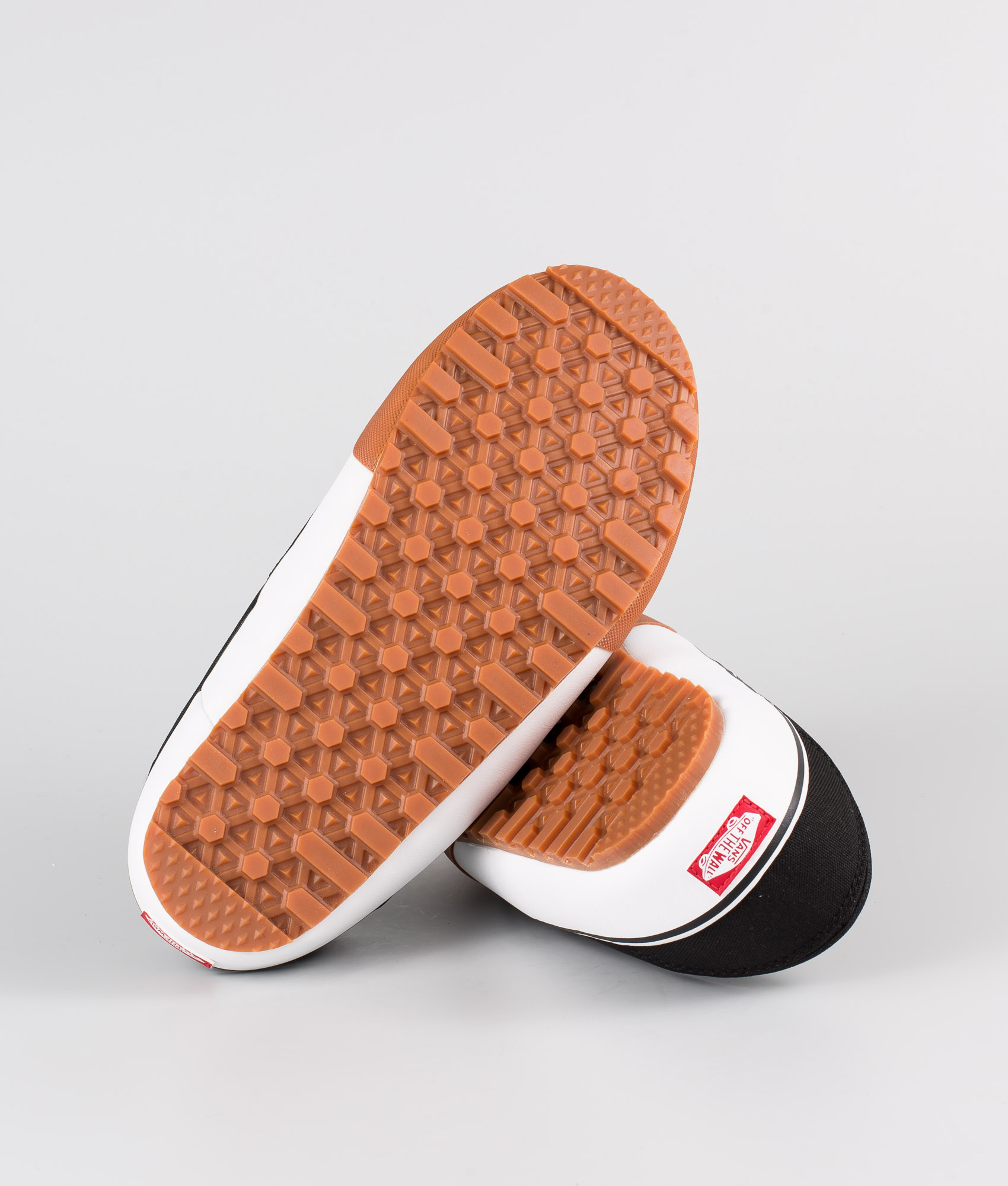 vans mte slipper