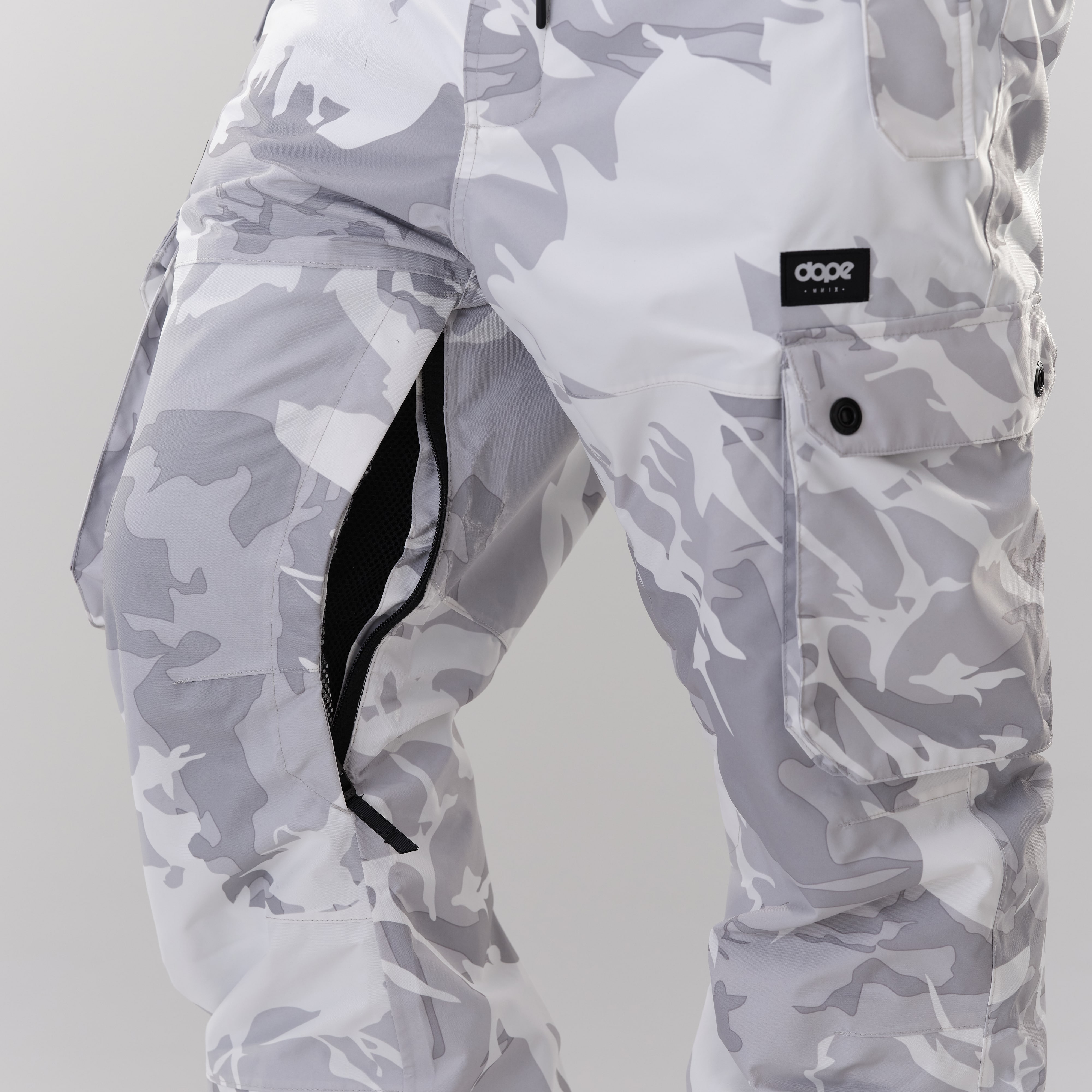 camo snowboard pants