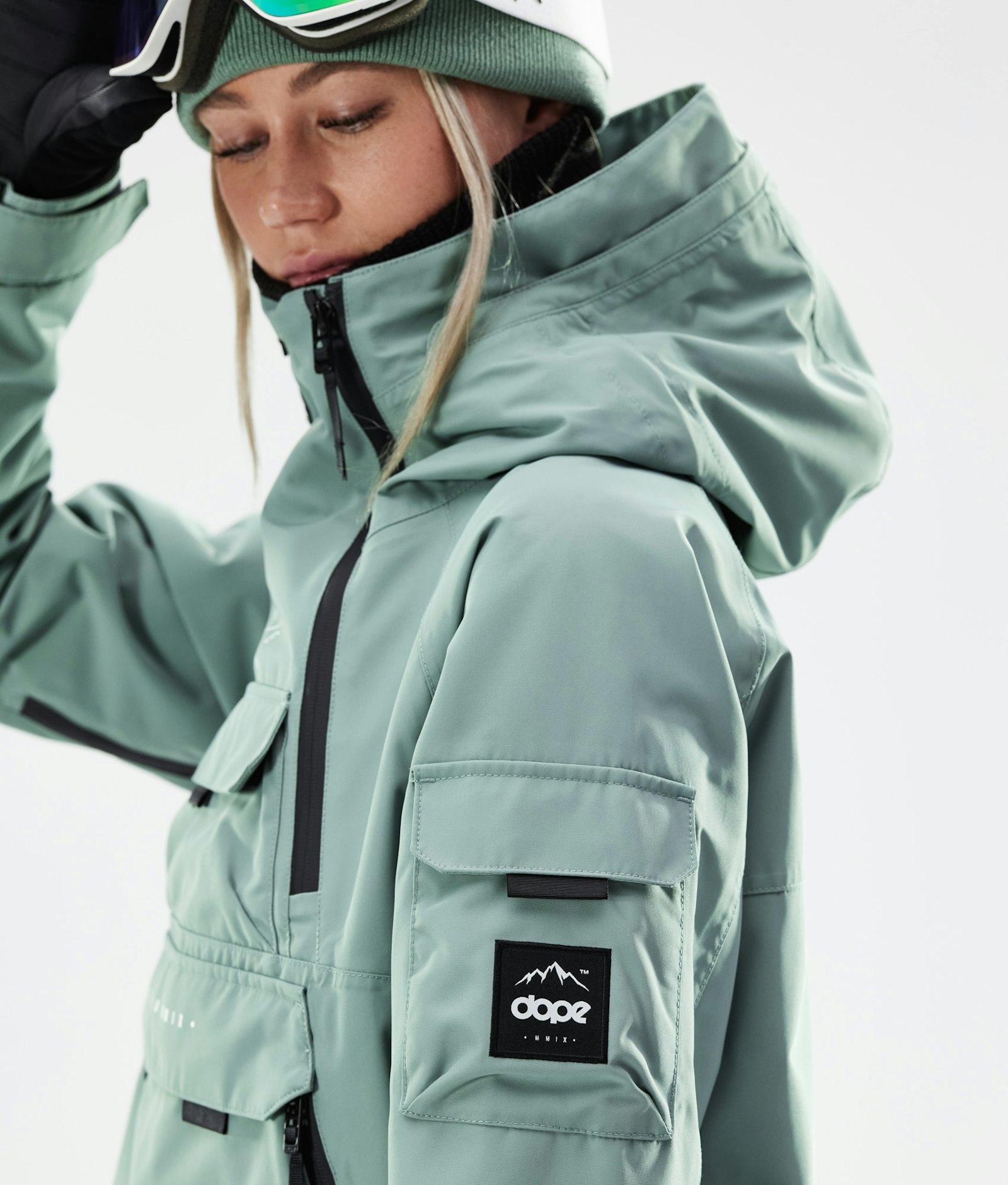 Dope Akin W 2021 Snowboard Jacket Women Faded Green Renewed