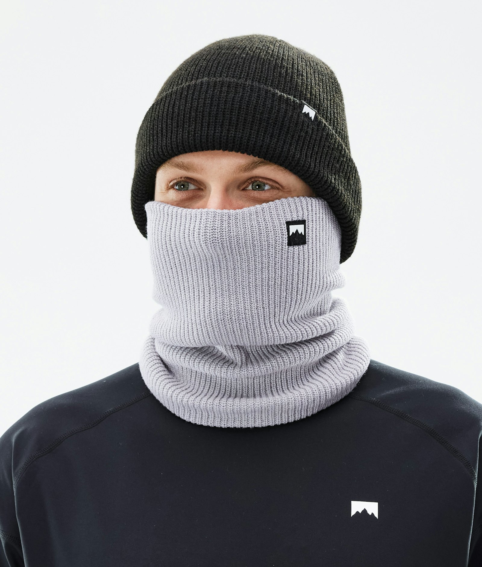 Montec Classic Knitted Facemask Light Grey, Image 2 of 3