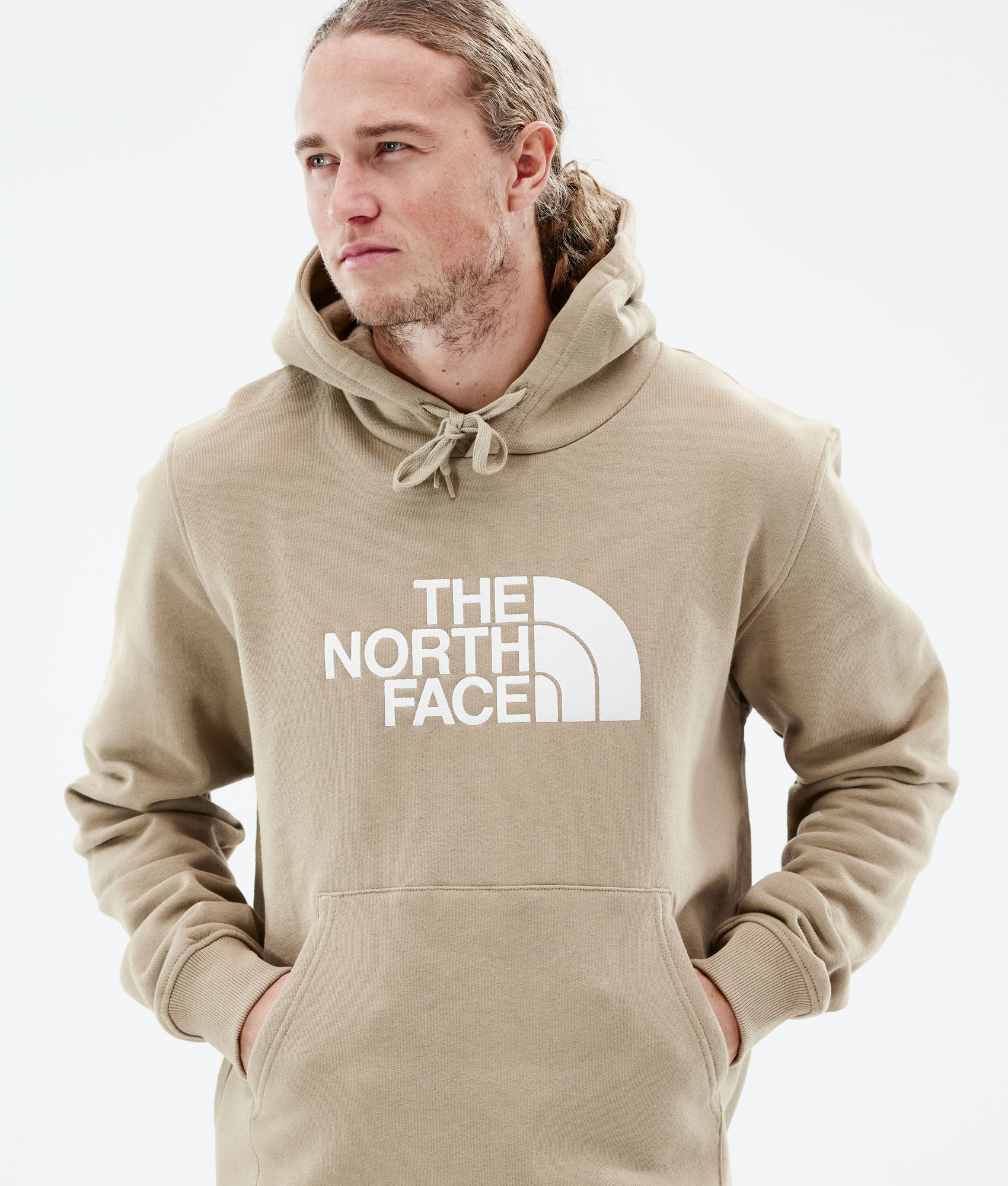 tan north face sweatshirt