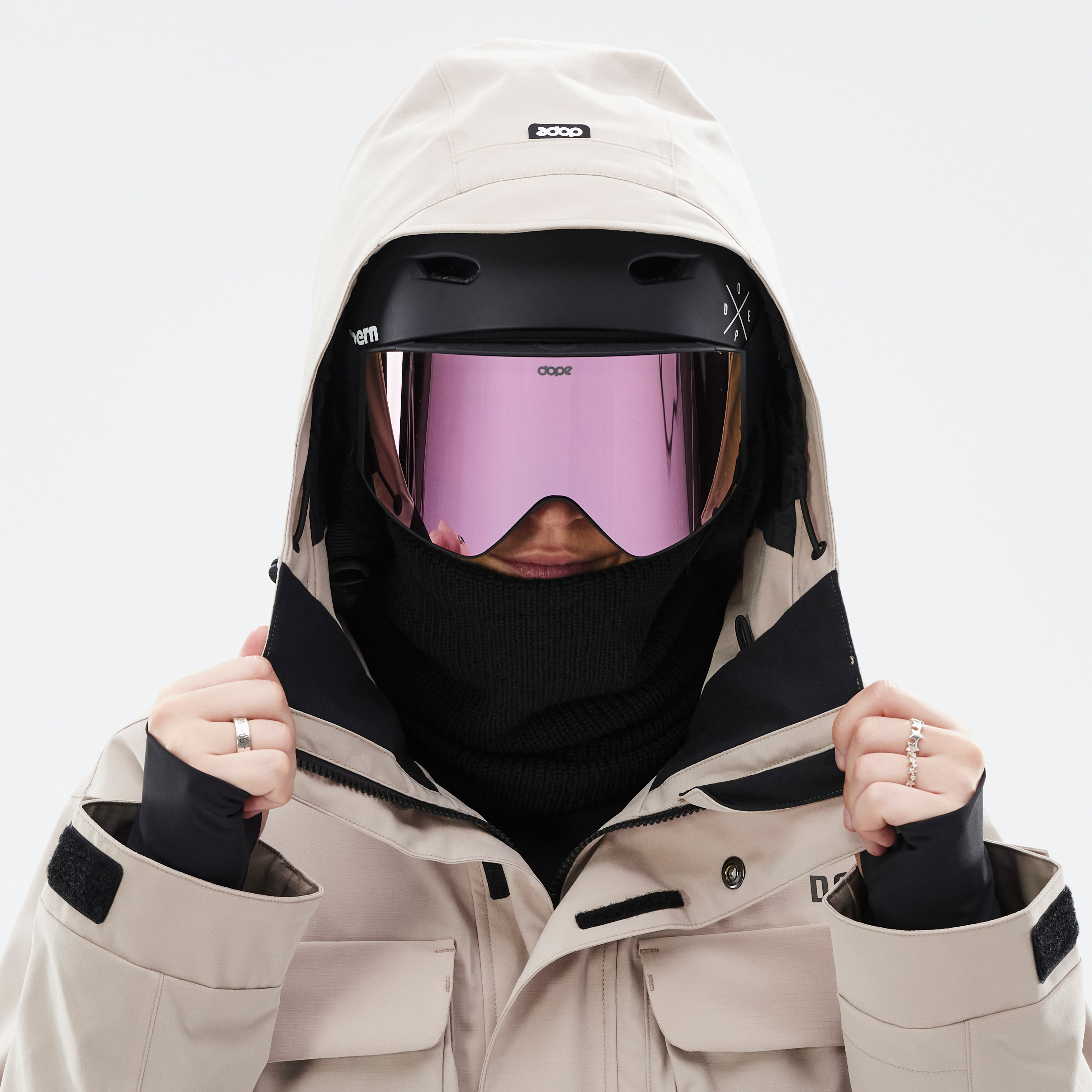 Dope Zenith W Snowboard Jacket Women Sand | Ridestore.com