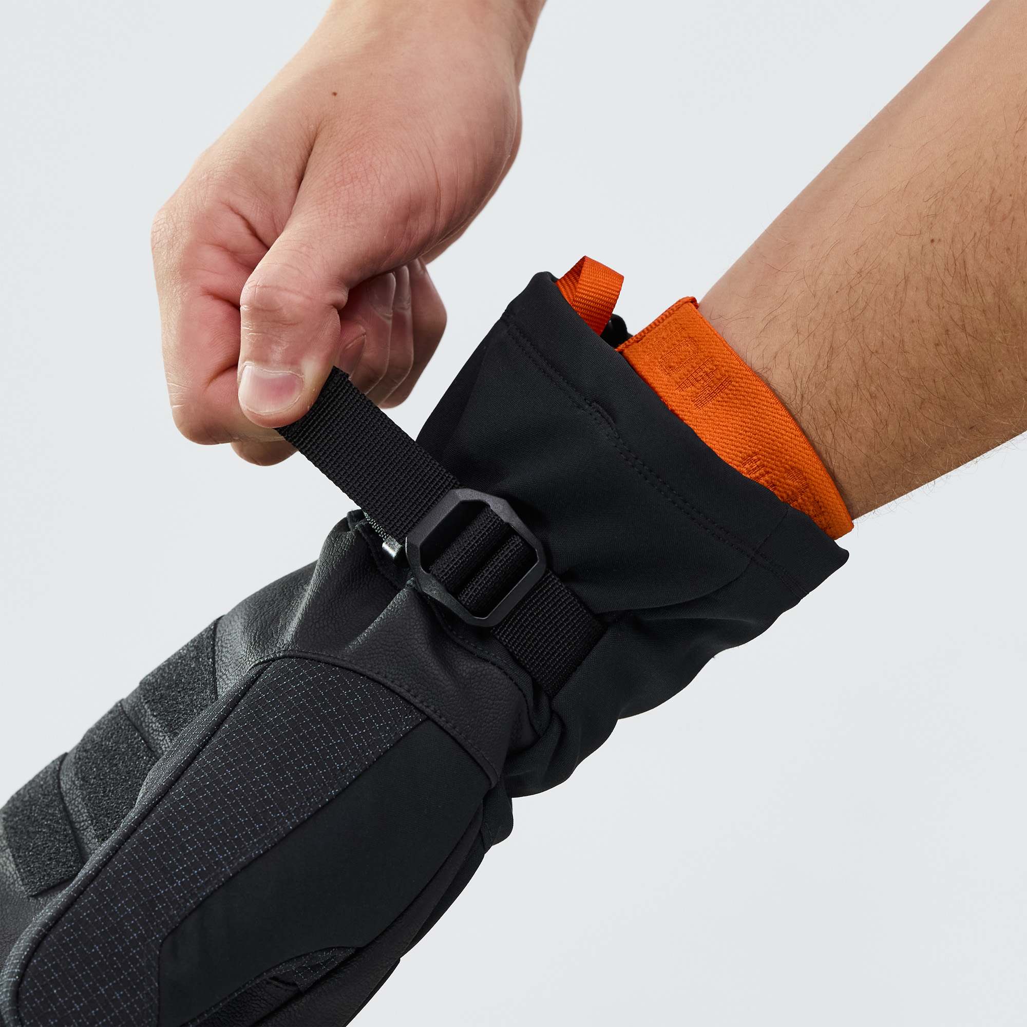 Montec Kilo Ski Gloves Black | Montecwear.com