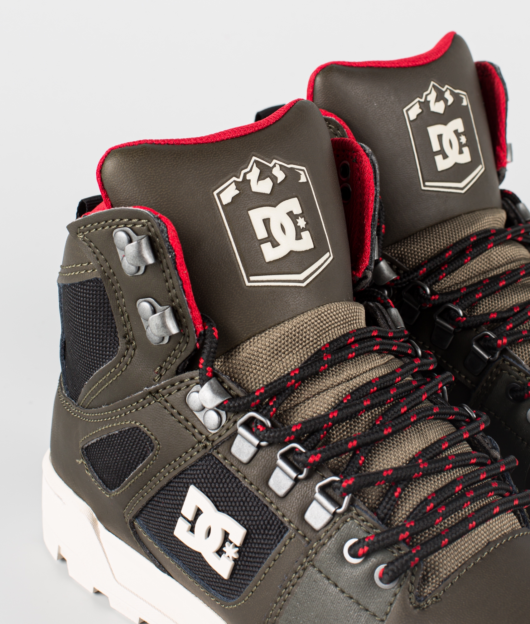 dc pure high top wr
