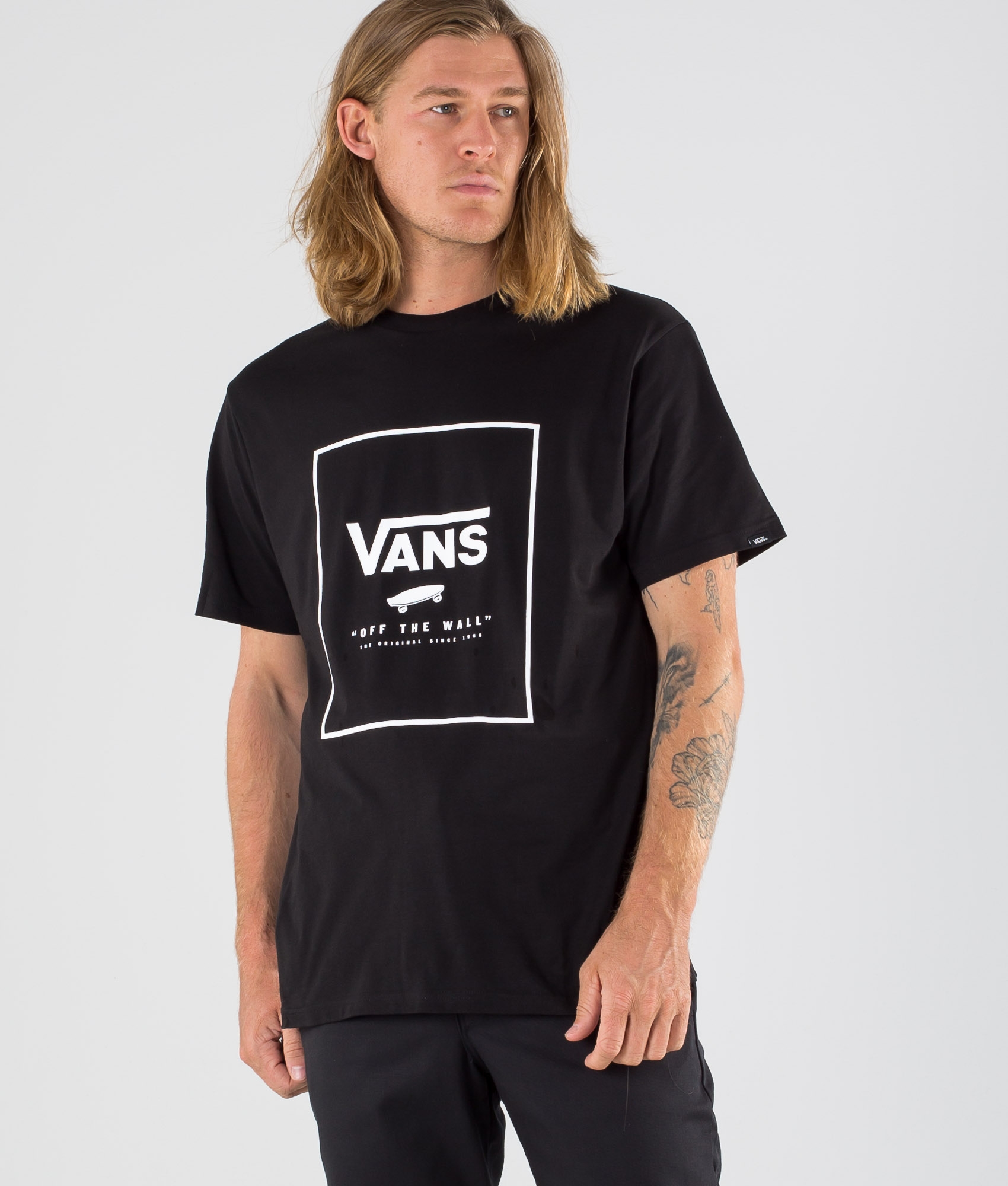 vans t shirt black and white