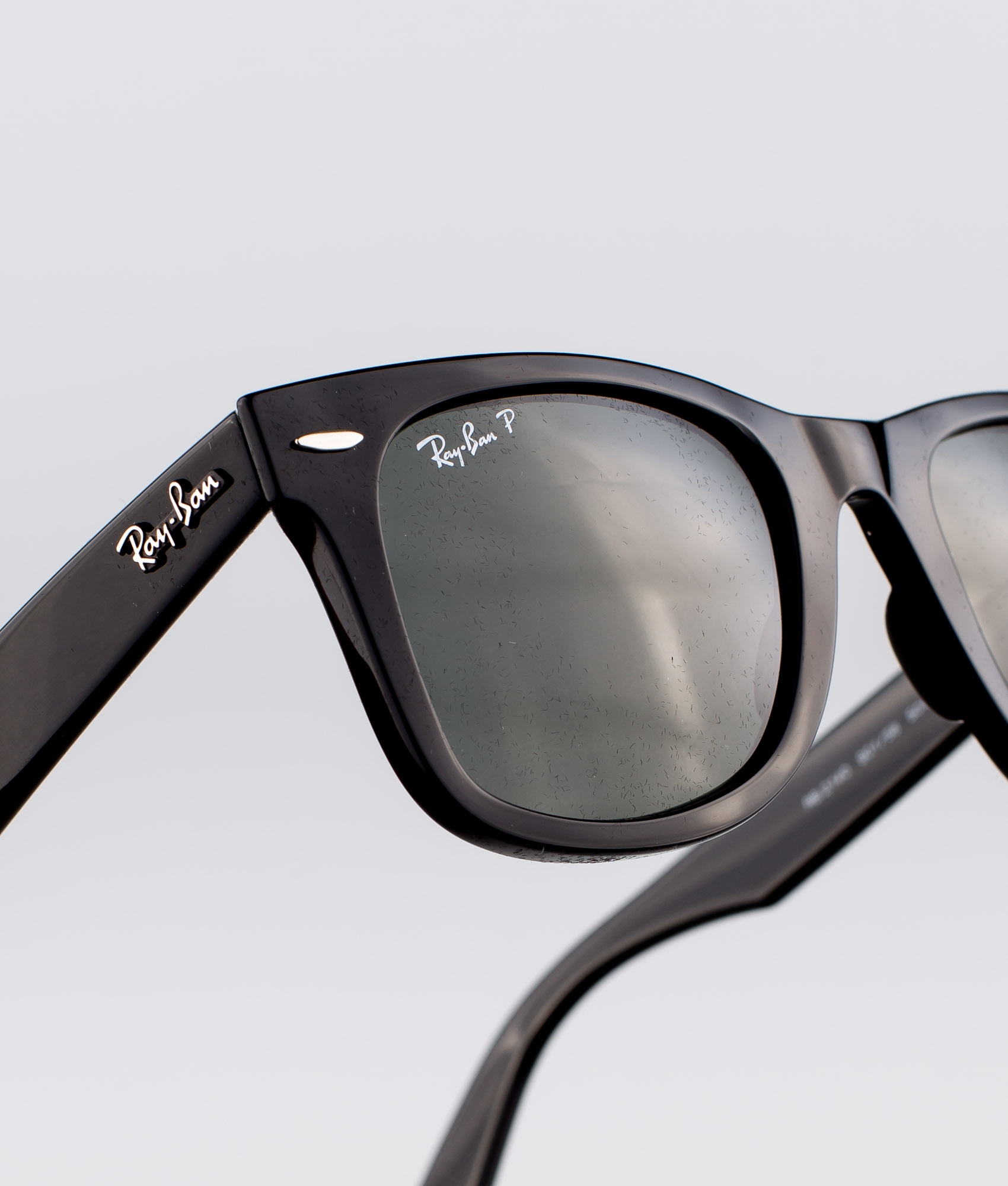 ray ban wayfarer polarized sunglasses