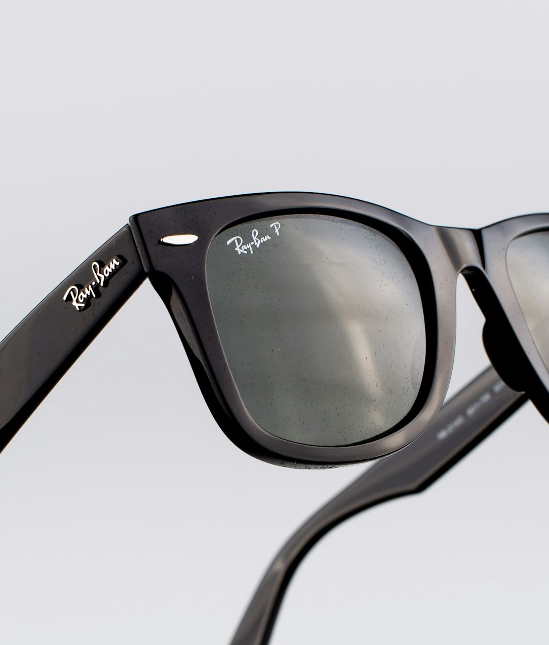 Ray Ban Wayfarer Polarized Sunglasses Black Ridestore Com
