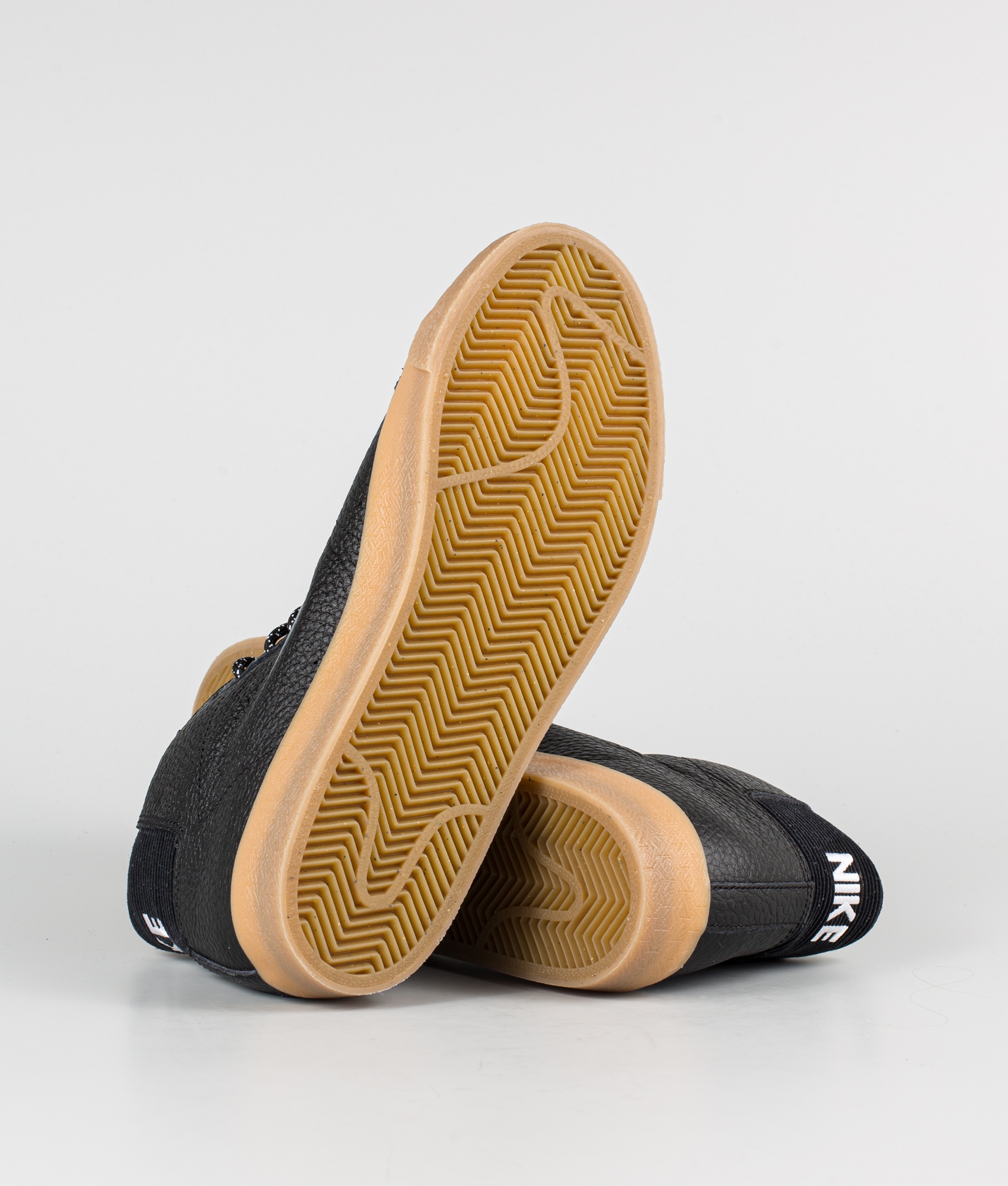 Nike Zoom Blazer Mid Premium Kengat Black White Black Gum Light Brown Ridestore Fi