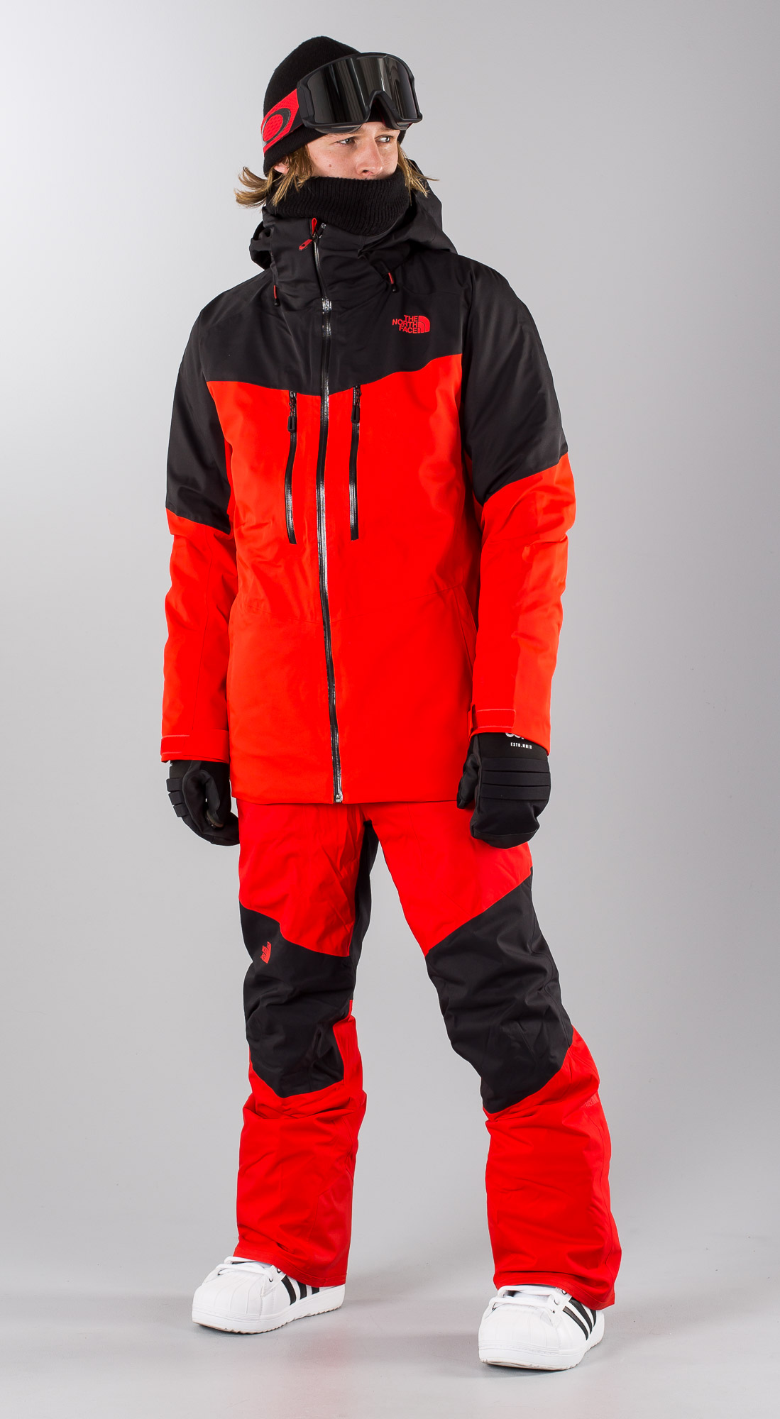 the north face chakal red