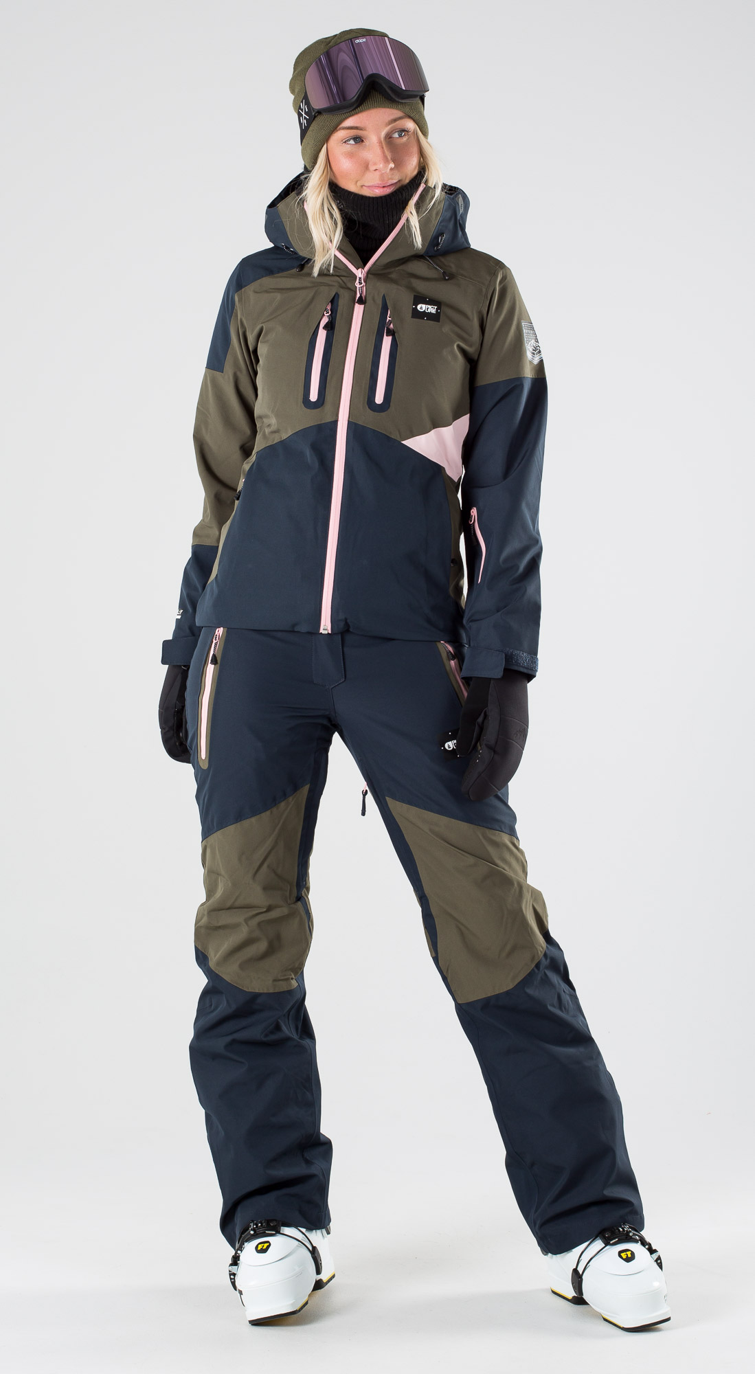 stylischer skianzug damen