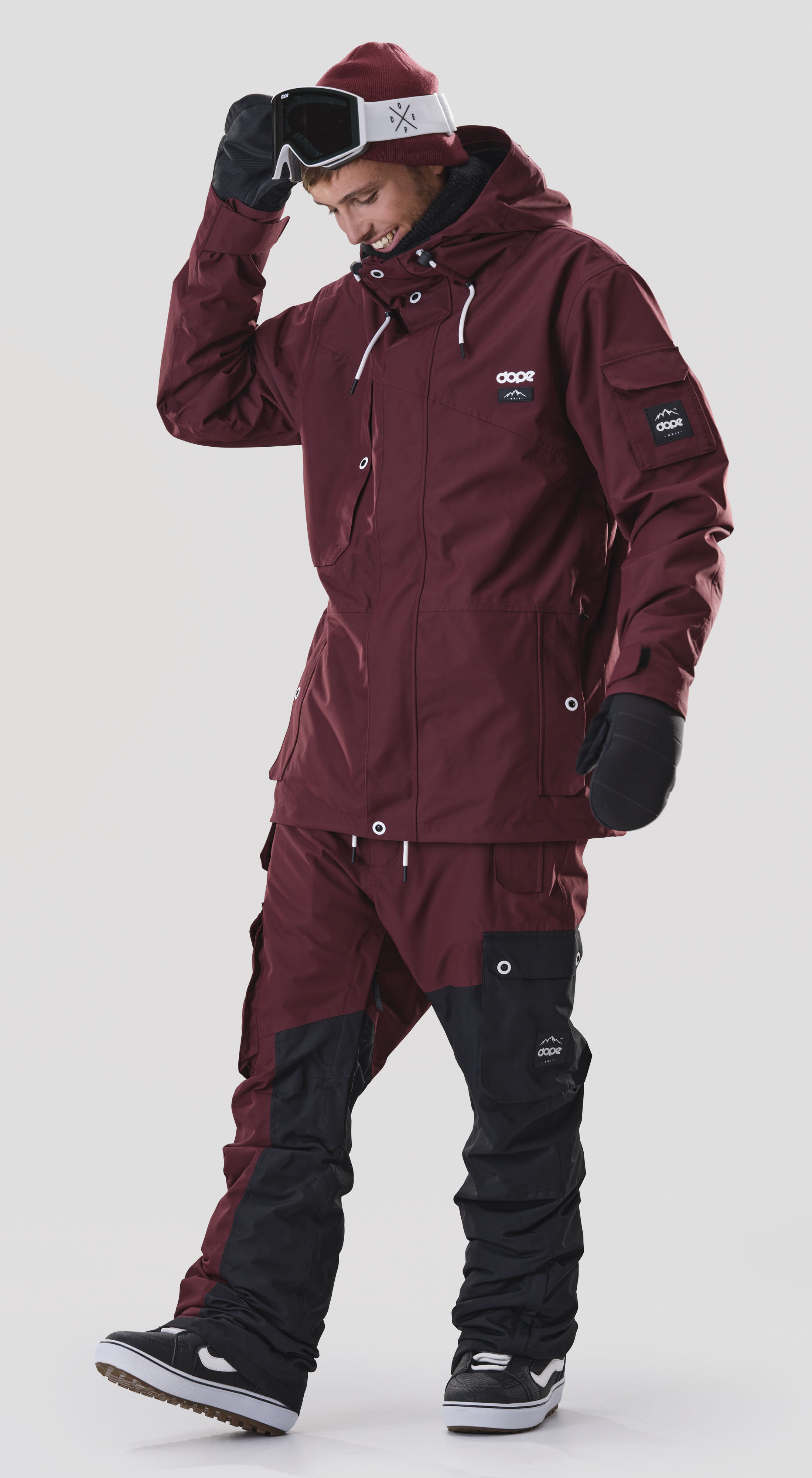 Snowboard Klær Herre | Rask og Gratis Levering | Ridestore.no Netthandel adidas Snowboarding Bb Snowbreaker Anorak hos